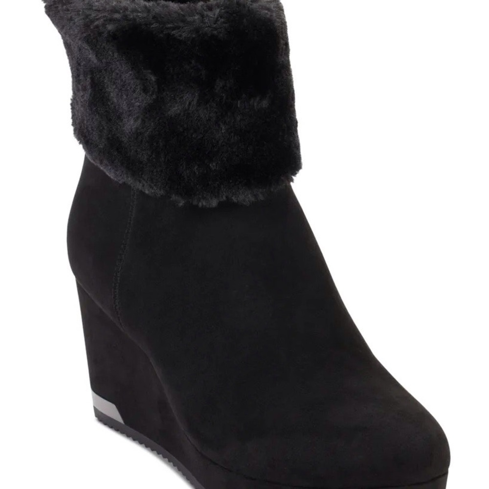 DKNY Nadra Fur Trimmed Wedge Booties, NWT Size 7M